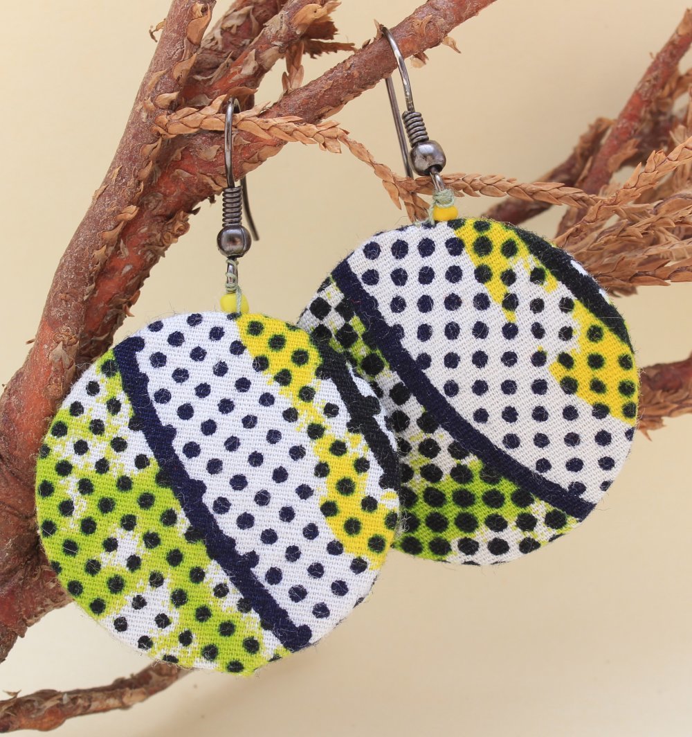 Boucles d'oreilles en tissu wax à pois