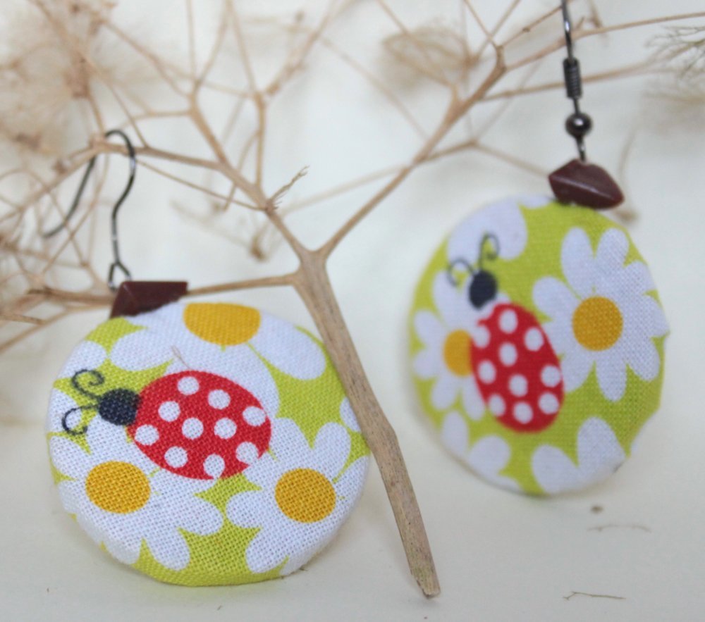 Boucles d'oreilles coccinelles