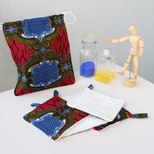 Lingettes lavables wax et bambou et leur pochette de voyage