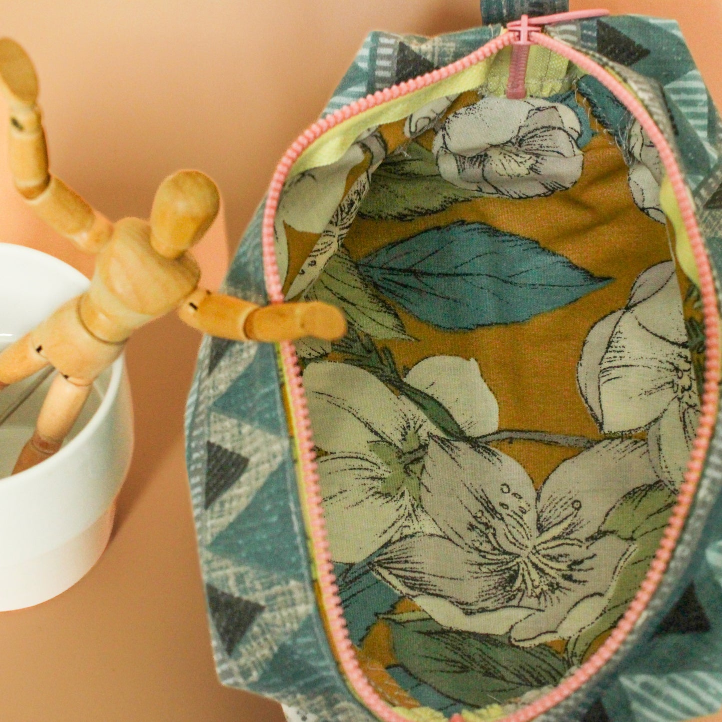 Trousse "presque des tipis"