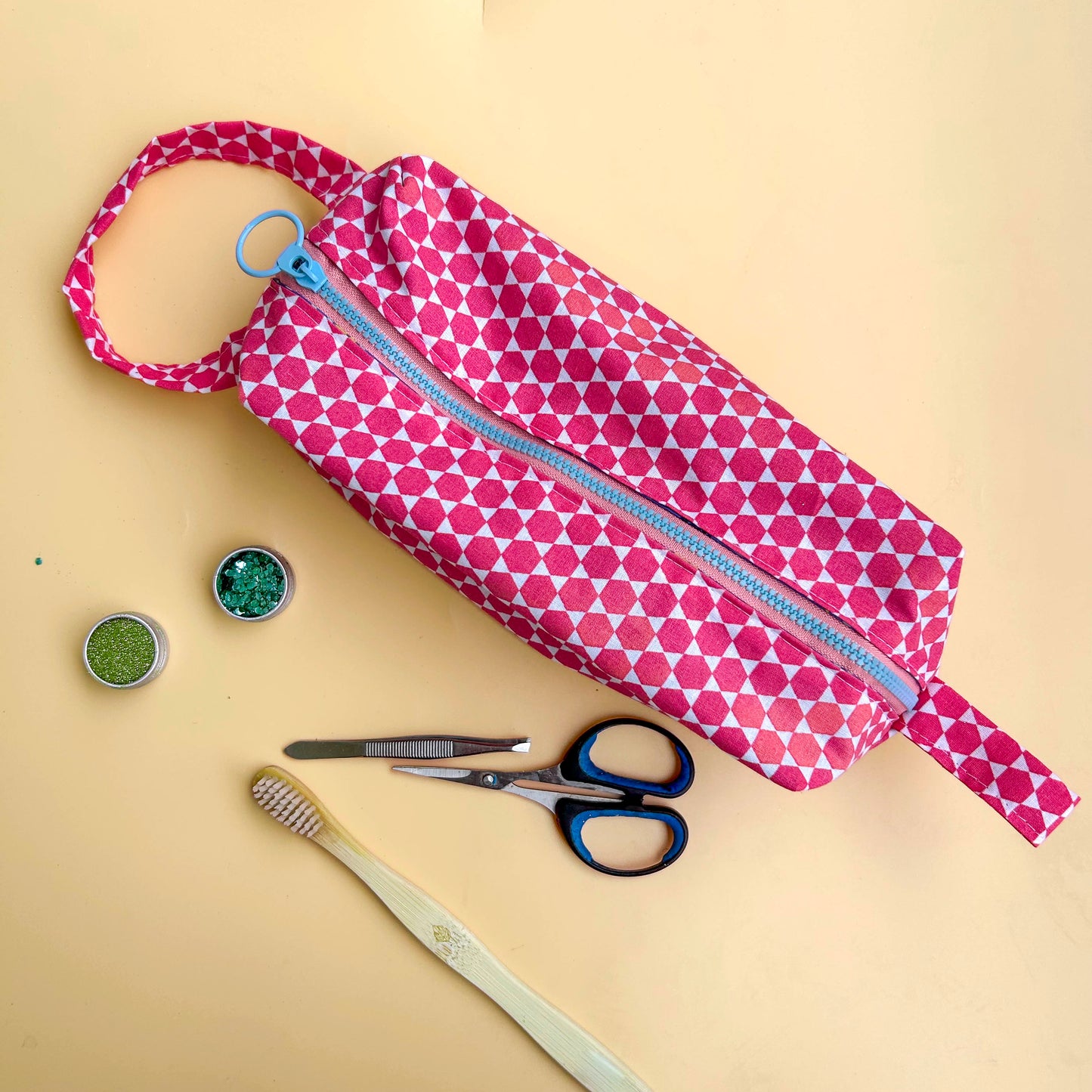 Trousse "roses octogones"