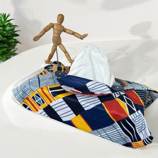 Housse pour boîte à mouchoirs " Entre les lignes"